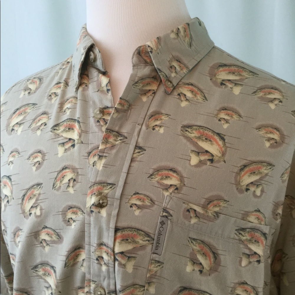 Columbia Camp Shirt Size Large Rainbow Trout